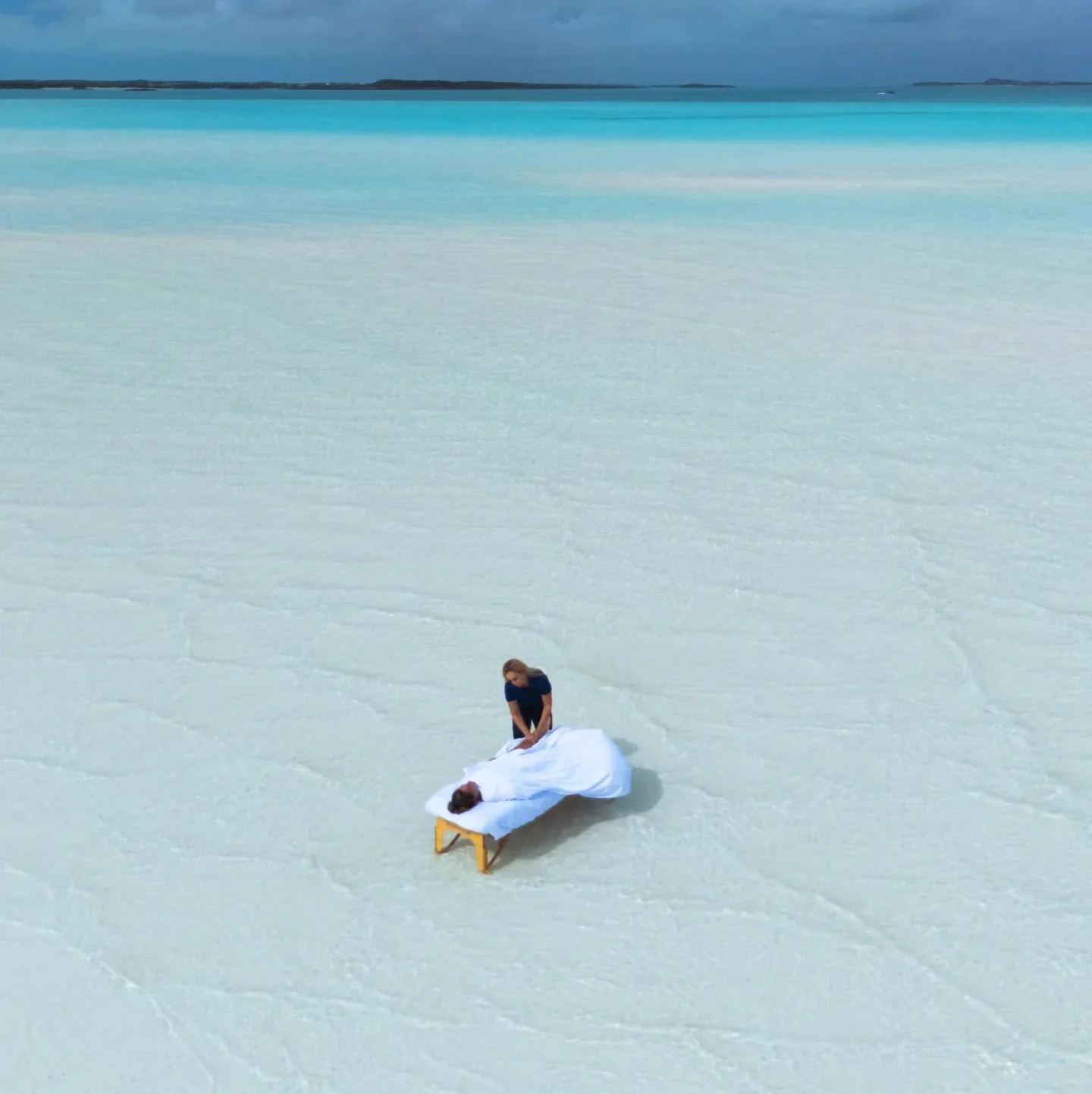 exuma-sandbar-massage-experience