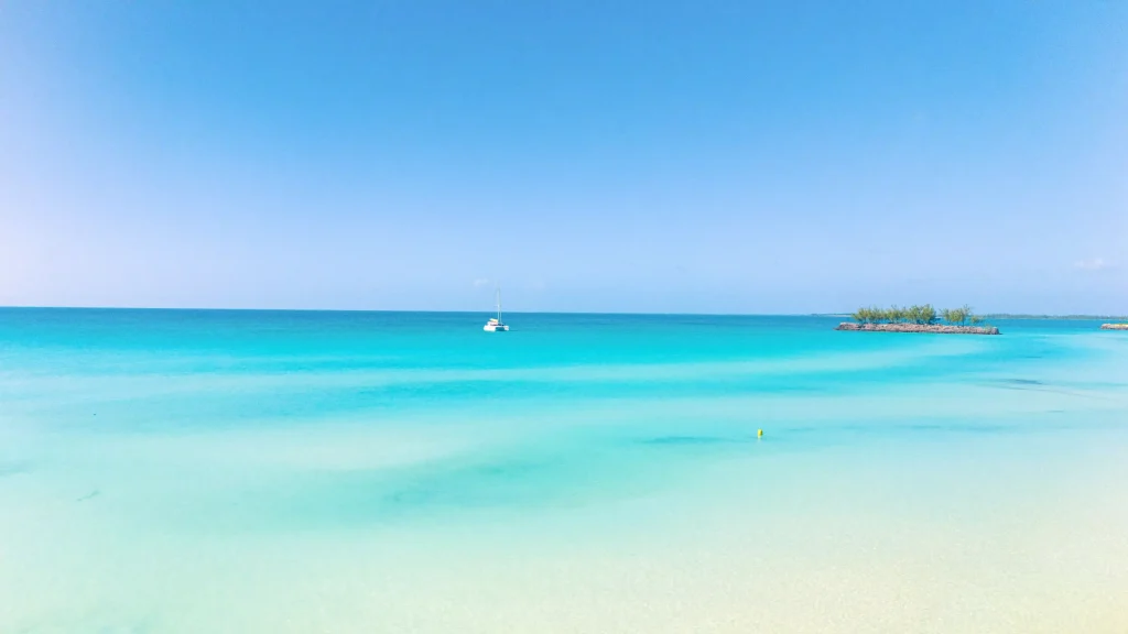 gaulding cay beach 1